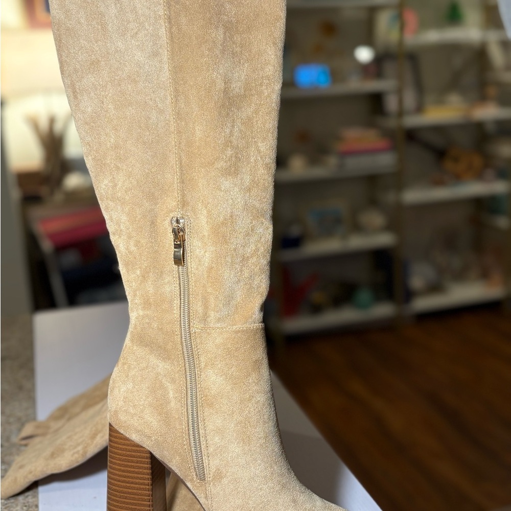 Elegant Tan Knee-High Boots